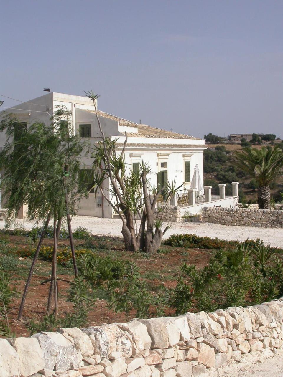 Relais Parco Cavalonga 호텔 돈나푸가타 외부 사진